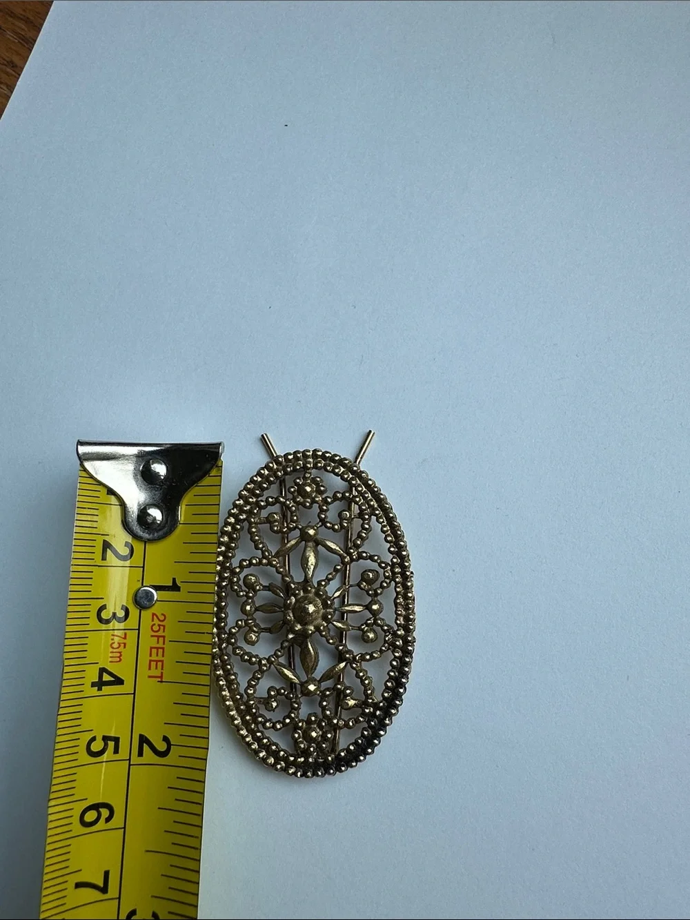 Vintage-Style Oval Filigree Hair Barrette - Gold